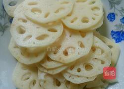 炝炒藕片的做法图解1