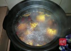 虫草花排骨玉米汤的做法图解6