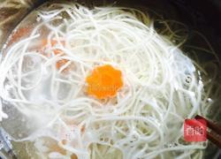 鲮鱼丸子清汤面的做法图解4