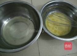 六寸戚风蛋糕的做法图解2