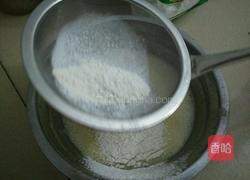 六寸戚风蛋糕的做法图解3