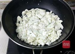 花椰菜炒肉丝的做法图解3