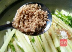 香菜萝卜丝的做法图解10