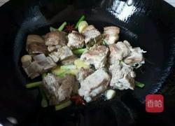 土豆烧排骨的做法图解6