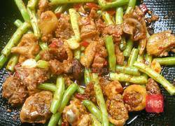 四季豆烧鸡的做法图解9
