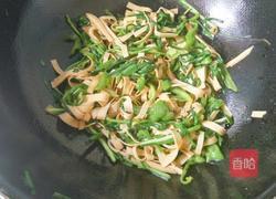 韭菜炒千张的做法图解6