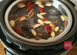 黄芪党参乌鸡汤的做法图解5