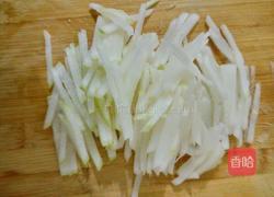 萝卜炒豆腐渣的做法图解1