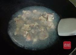 板栗烧鸡的做法图解2