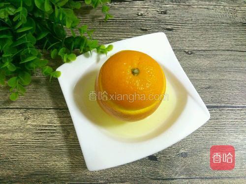 蒸好端出来,碗底的汤汁是最好的,一定要趁热先喝