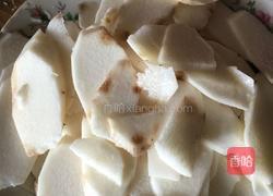 四色药耳的做法图解1