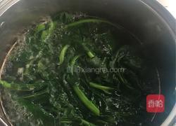 萝卜茎叶馅南瓜皮包子的做法图解3