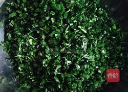 韭菜鸡蛋皮肉馅饺子的做法图解1