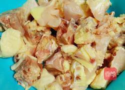 板栗蒸鸡的做法图解3