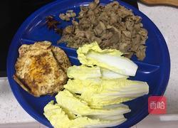 牛肉虾仁白菜鸡蛋粥的做法图解2