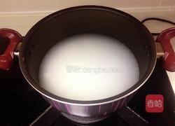 牛肉虾仁白菜鸡蛋粥的做法图解4
