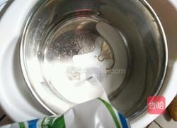 自制酸奶的做法图解4