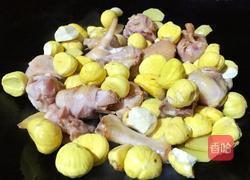 板栗焖鸡肉的做法图解9