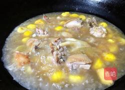 板栗焖鸡肉的做法图解12