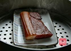 荷兰豆炒腊肉的做法图解1