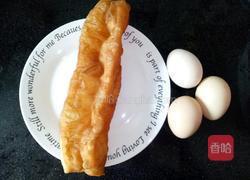 油条蒸鸡蛋的做法图解1