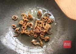 干鱿香芹面的做法图解3