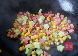 玉米粒炒烤肠的做法图解7