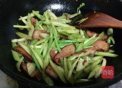腊肉西芹的做法图解11