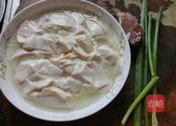 腊肉蒸豆腐花的做法图解1