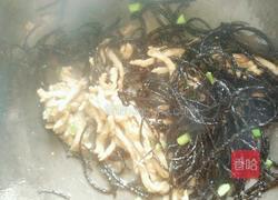 核桃花炒肉丝的做法图解8