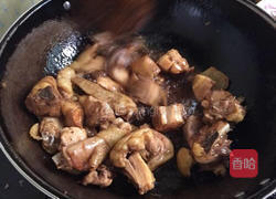 红烧土鸡茄子皮带面的做法图解8