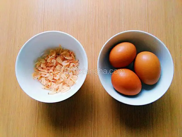 备好所需食材