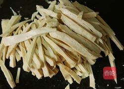 冬笋香干炒肉丝的做法图解4