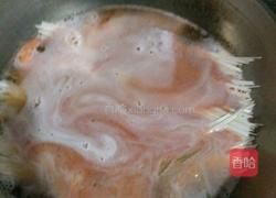 虾面条的做法图解10