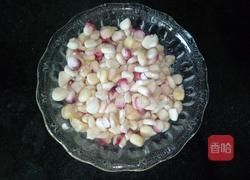 咸蛋黄炒玉米的做法图解4