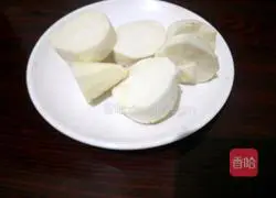 Illustration of how to make sweet potato pancakes 1