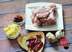 韩式辣酱芝士焗排骨的做法图解1