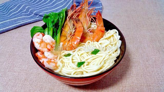 盛起上餐桌享用