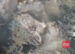 香菇排骨煲的做法图解2