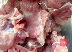 海带骨头汤的做法图解2