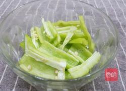胡萝卜炒腊肉的做法图解5