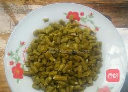 酸豆角炒鸡杂的做法图解3