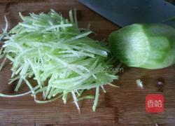 羊肉萝卜粉丝汤的做法图解3