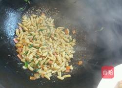小炒螺旋面的做法图解3