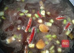 猪皮炖排骨的做法图解6