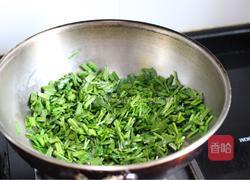 韭菜鸡蛋炒地皮菜的做法图解6