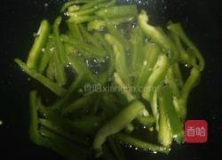 辣椒炒豆皮的做法图解7