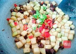 肉丁芥菜头的做法图解10