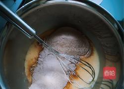 巧克力蛋糕的做法图解2