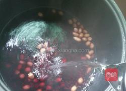 花生黑米粥的做法图解5